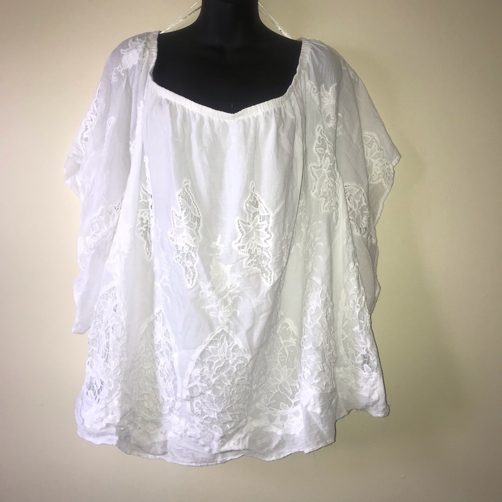 Lane Bryant white eyelet off shoulder top 22/24